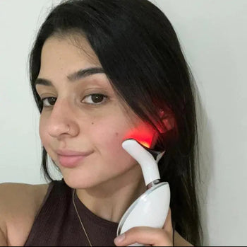 Beauty Facial Massager, 7 Color Wavy Acne Beauty Microcurrent Facial Device Skin Firming for Face Neck Beauty Device, Glow Market